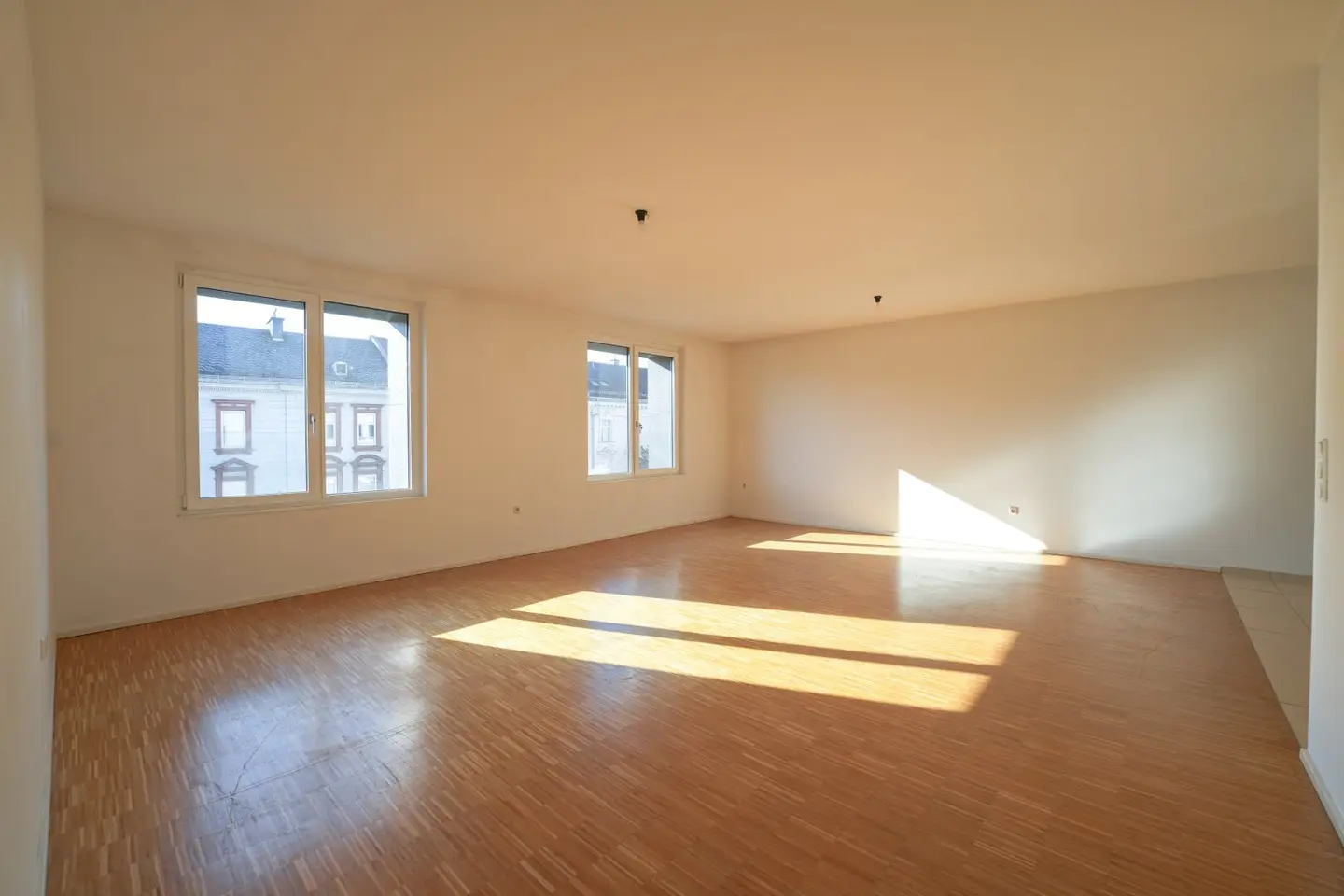 Traumhafte Wohnung in Wels mit modernem Design &amp; Komfort