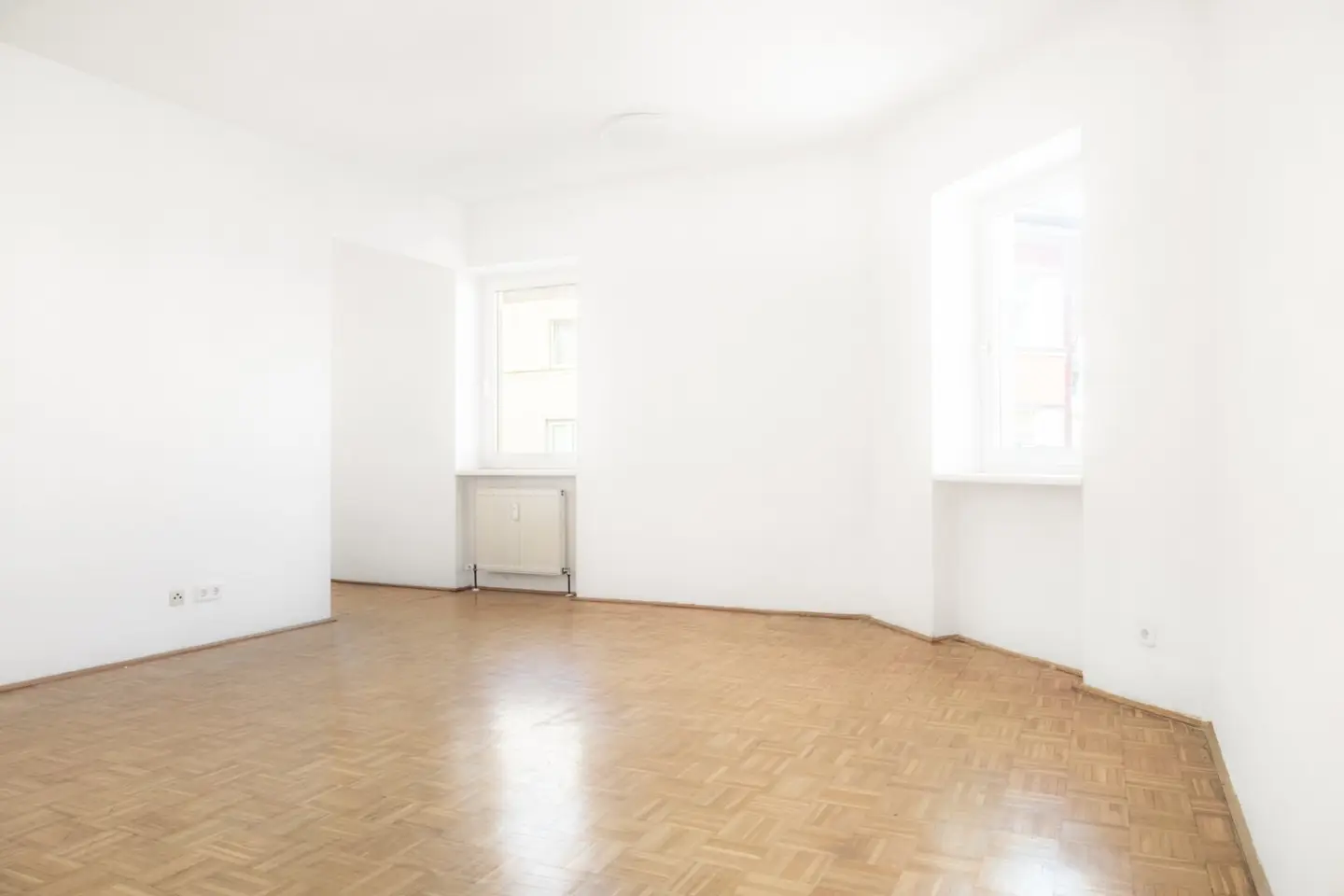 Helle, gemütliche Garconniere in zentraler Stadtlage
