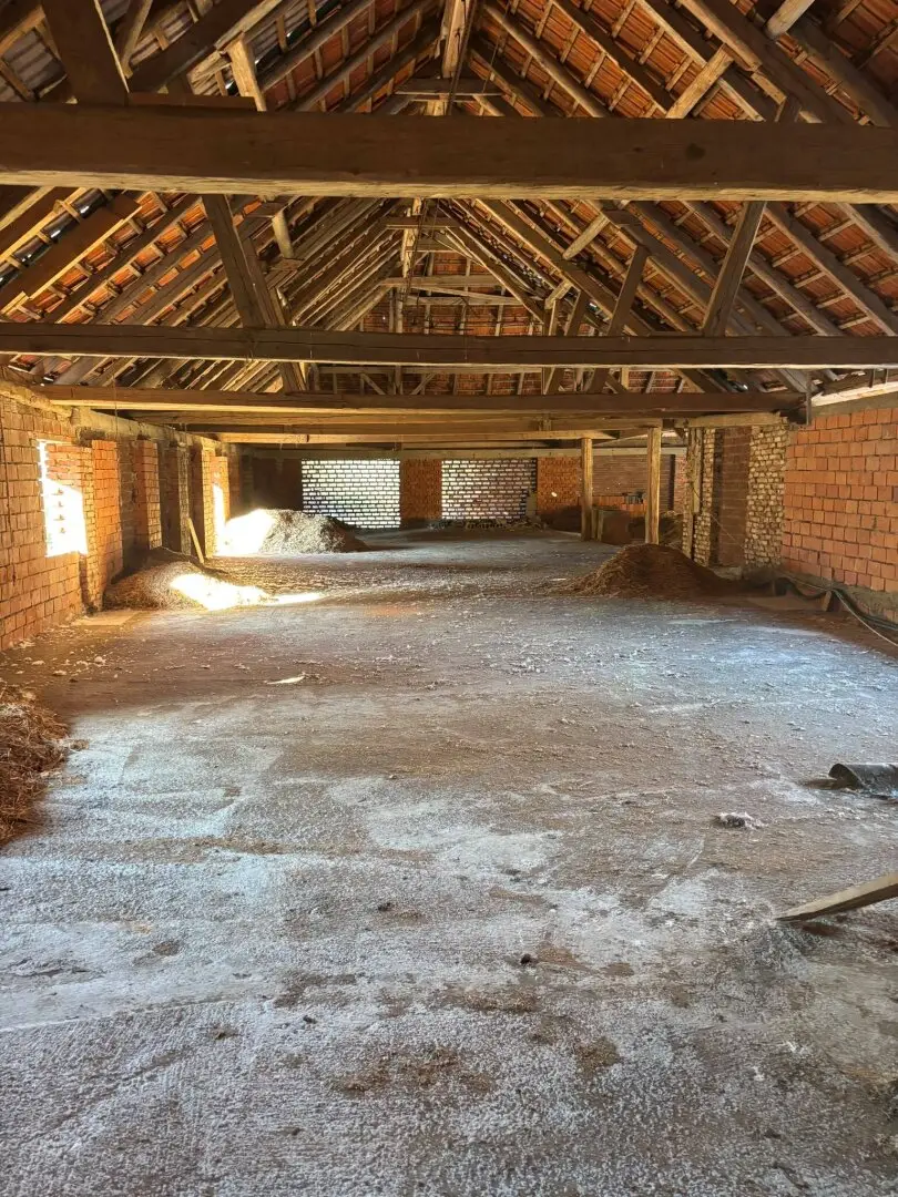 Praktische Lagerfläche zu vermieten – ca. 328 m² in Neuhofen an der Krems