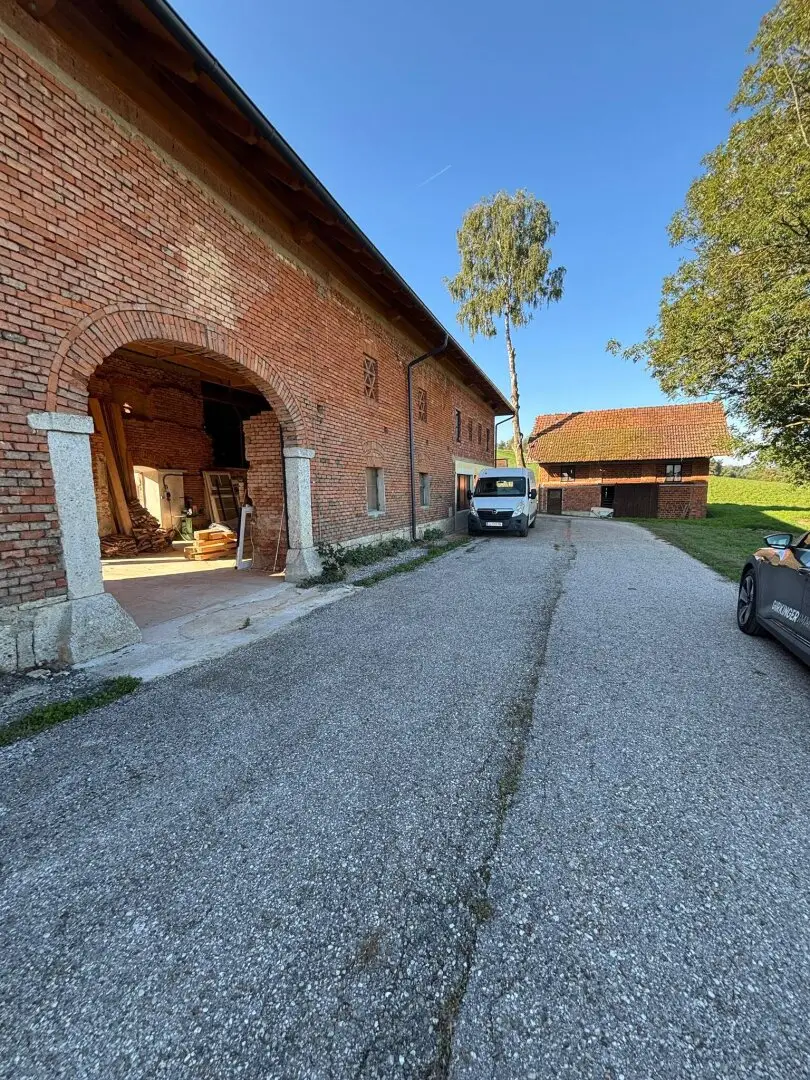 63 m² storage space for rent for pallets and shelving systems, 4501 Neuhofen an der Krems