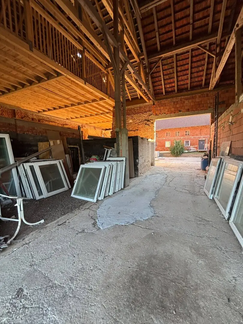 235 m² storage space for rent flexibly usable