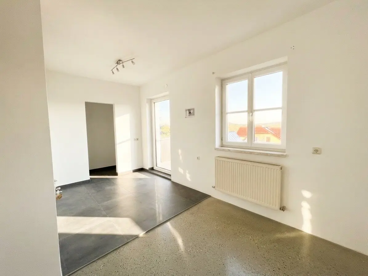 Living with quality of life – cozy 2-room apartment with balcony and view of greenery