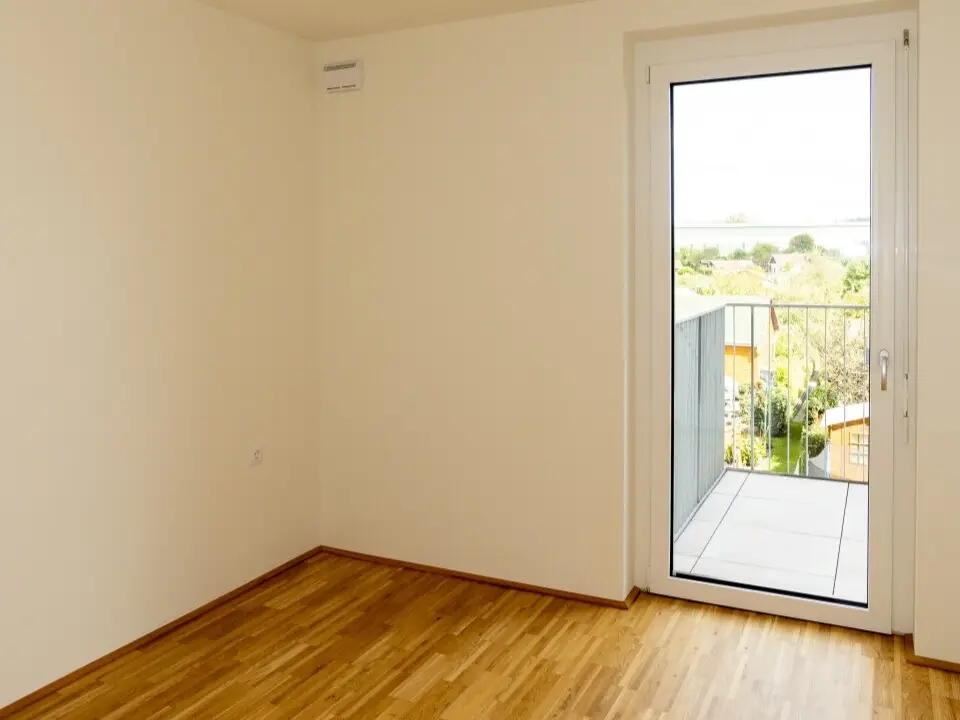 Lichtdurchflutete Wohnung am Murufer mit Balkon