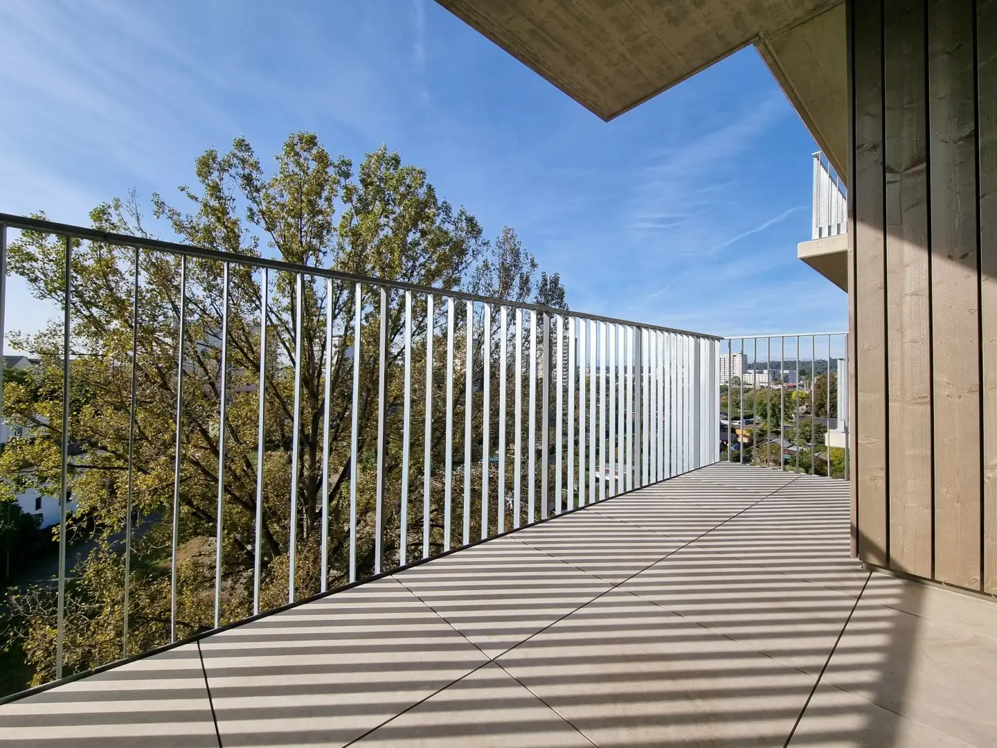 Wohnung mit sonnigem Balkon und Parkblick Jakomini Verde