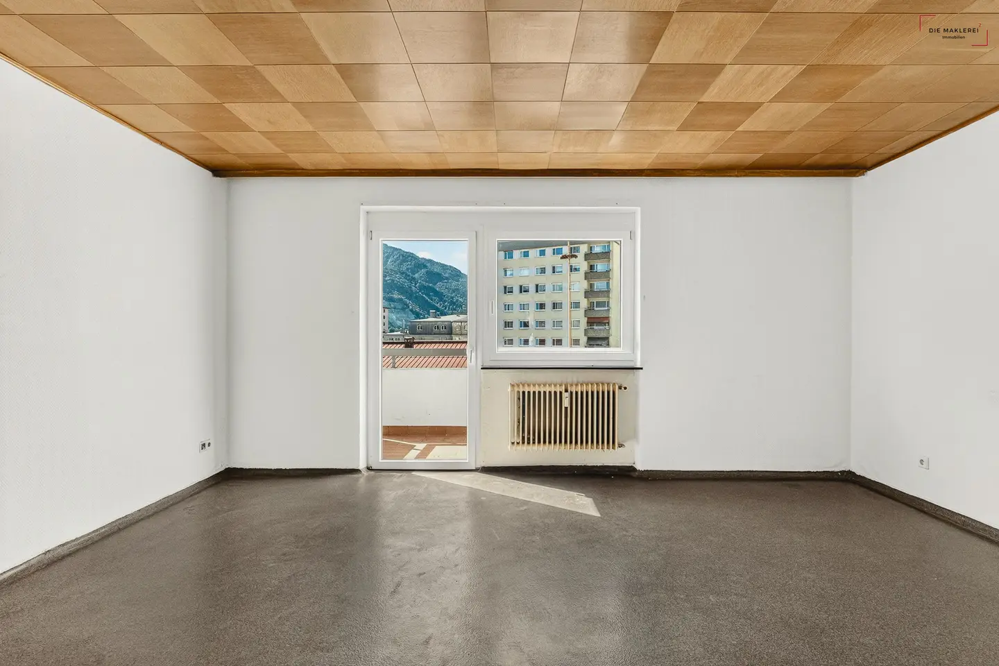 Wohnung mit südseitigem Balkon und großzügigem Wohnbereich