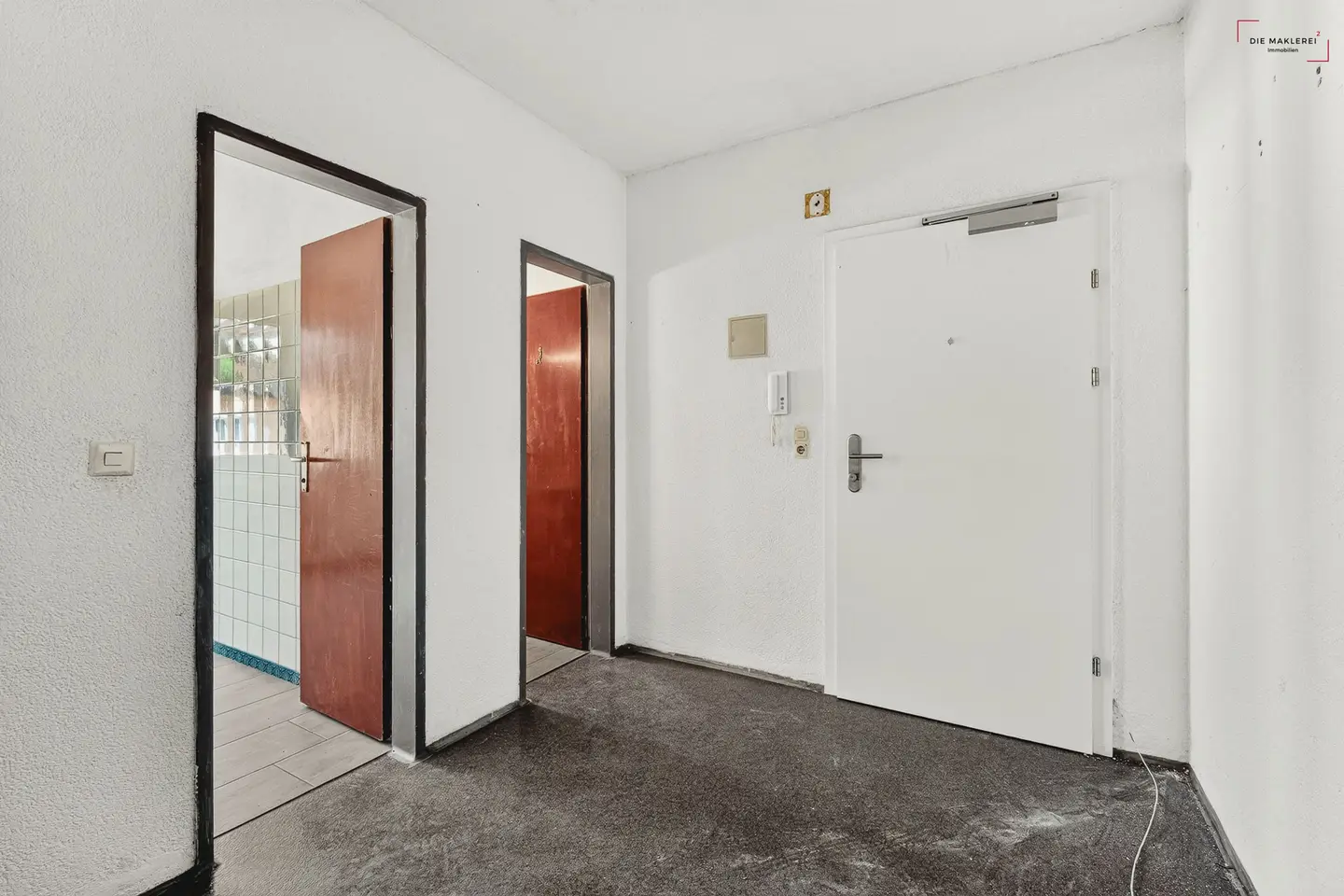 Wohnung mit südseitigem Balkon und großzügigem Wohnbereich
