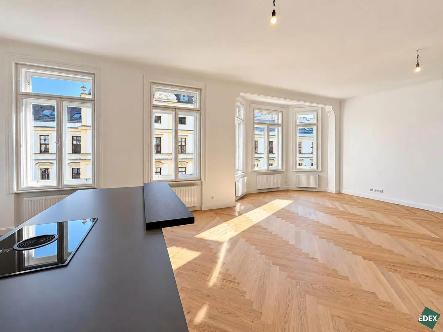 First occupancy after renovation | Stunning 5-room period apartment in an attractive location of the 7th district