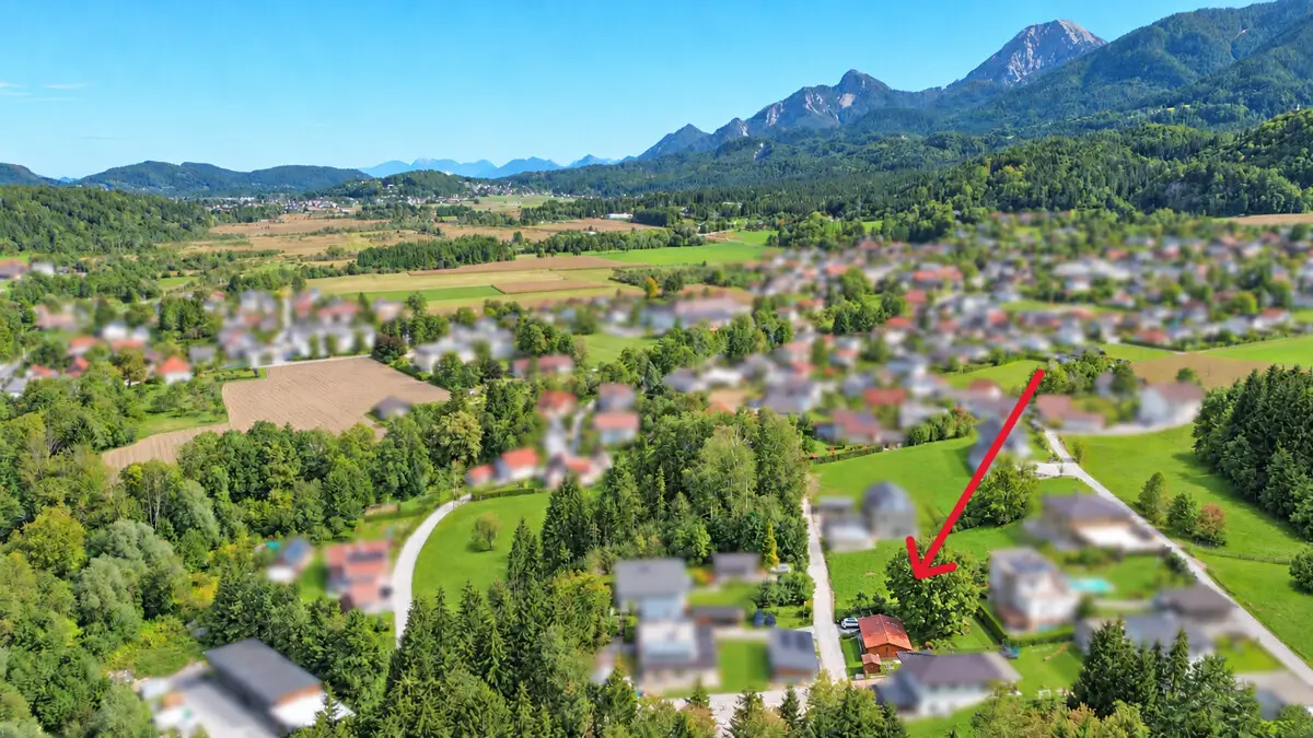 Ruhige Ferienwohnung mit Garten und Bergblick