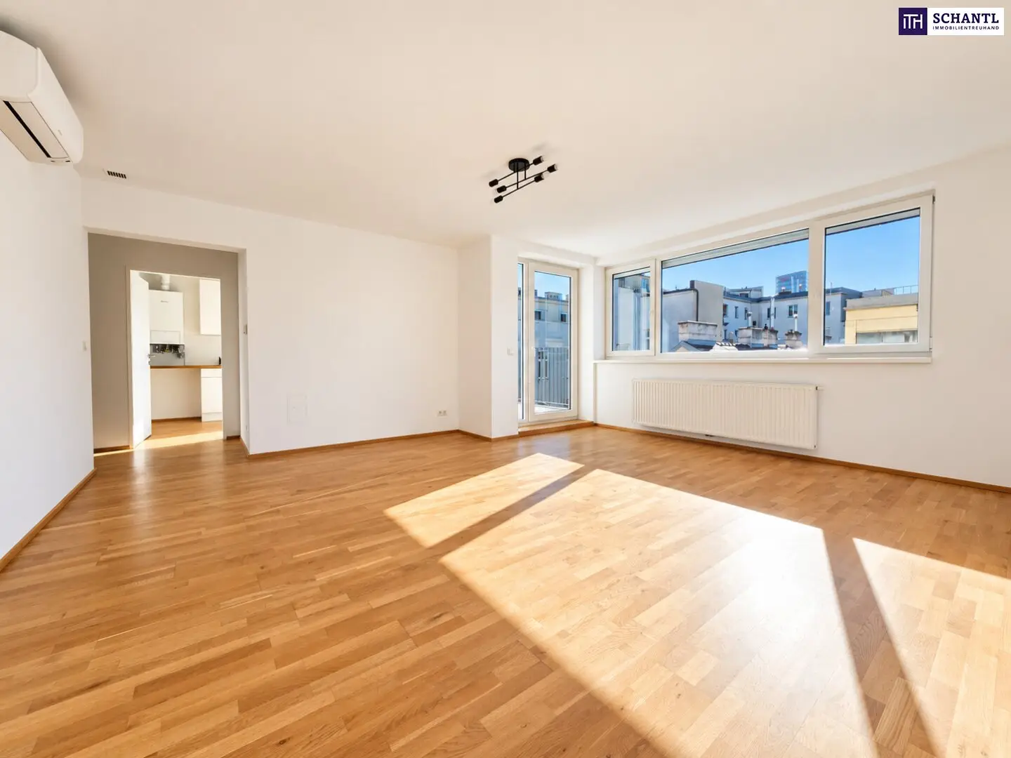 Über den Dächern Wiedens | 3 Zimmer, Terrasse &amp; extra viel Sonnenlicht – jetzt besichtigen!