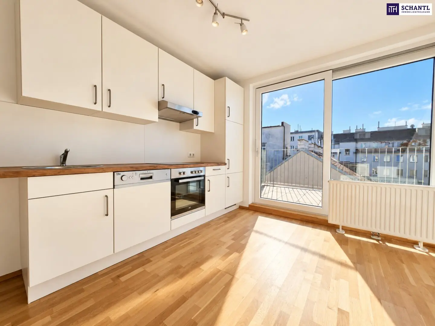 Über den Dächern Wiedens | 3 Zimmer, Terrasse &amp; extra viel Sonnenlicht – jetzt besichtigen!