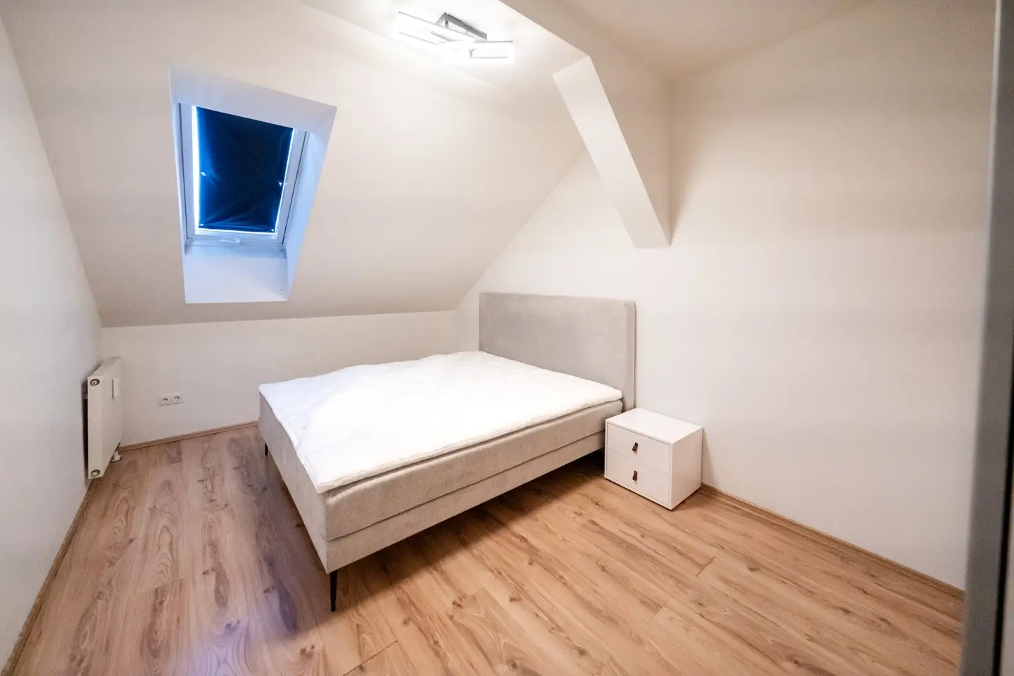 Bright 2-room apartment with air conditioning in central Puntigam
