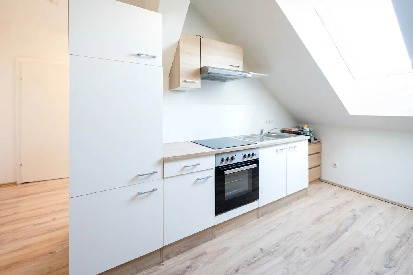 Bright 2-room apartment with air conditioning in central Puntigam