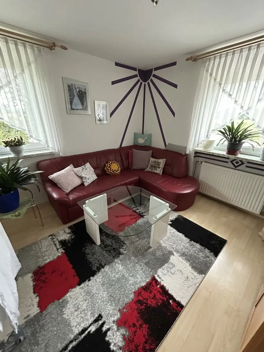 Spacious family apartment with double garage and ample space
