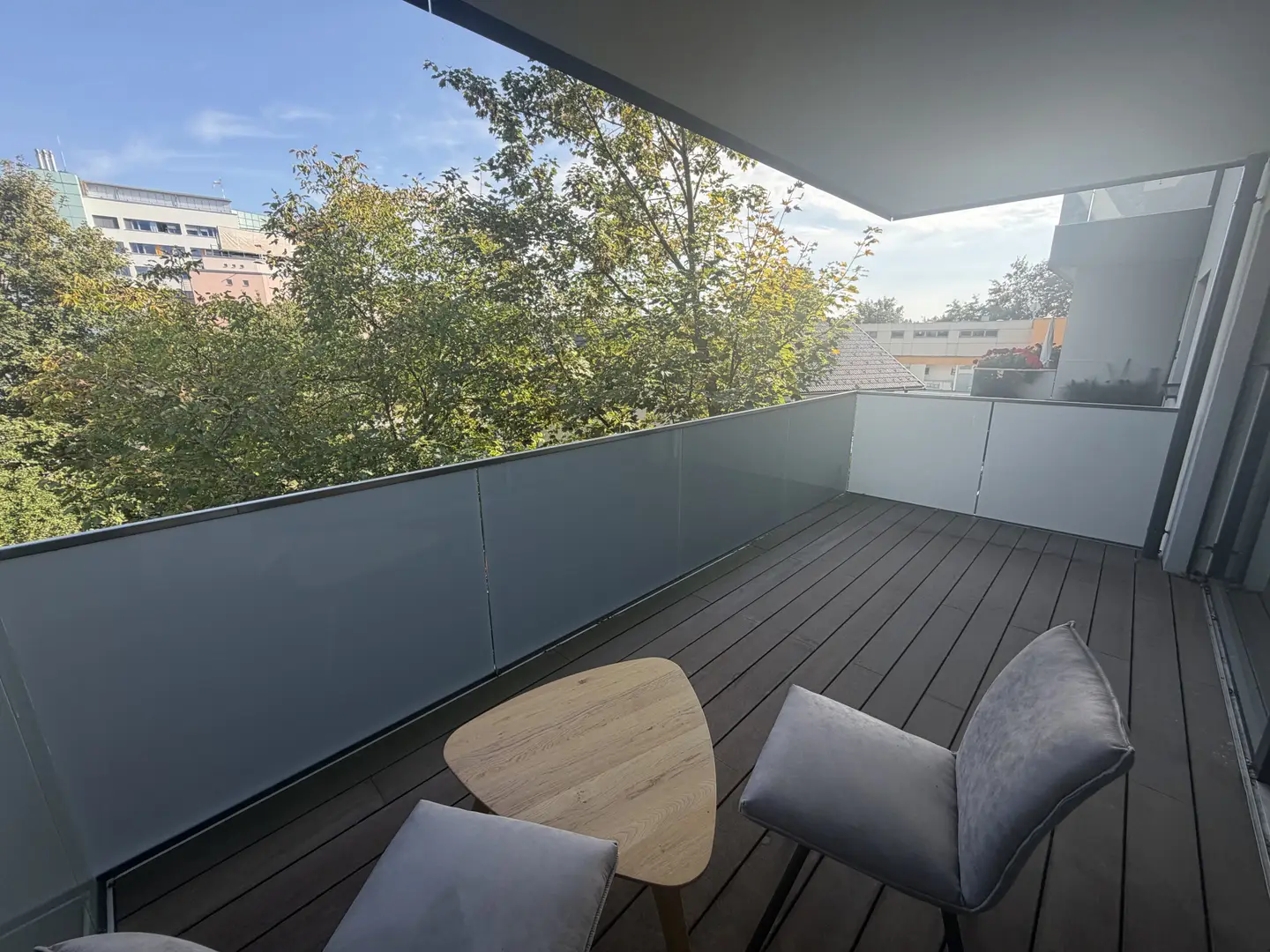 Lichtdurchflutete Wohnung mit Loggia in zentrumsnähe