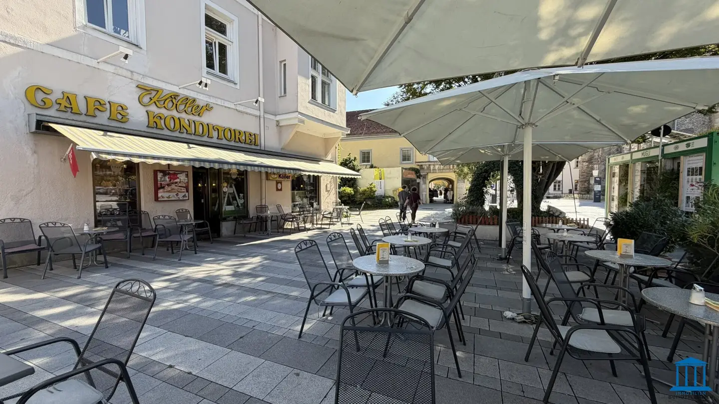 Übernahme von traditionsreicher Café-Konditorei mit eigener Backstube und Gastgarten