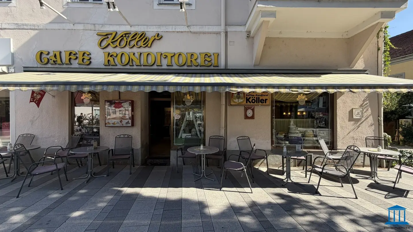 Übernahme von traditionsreicher Café-Konditorei mit eigener Backstube und Gastgarten