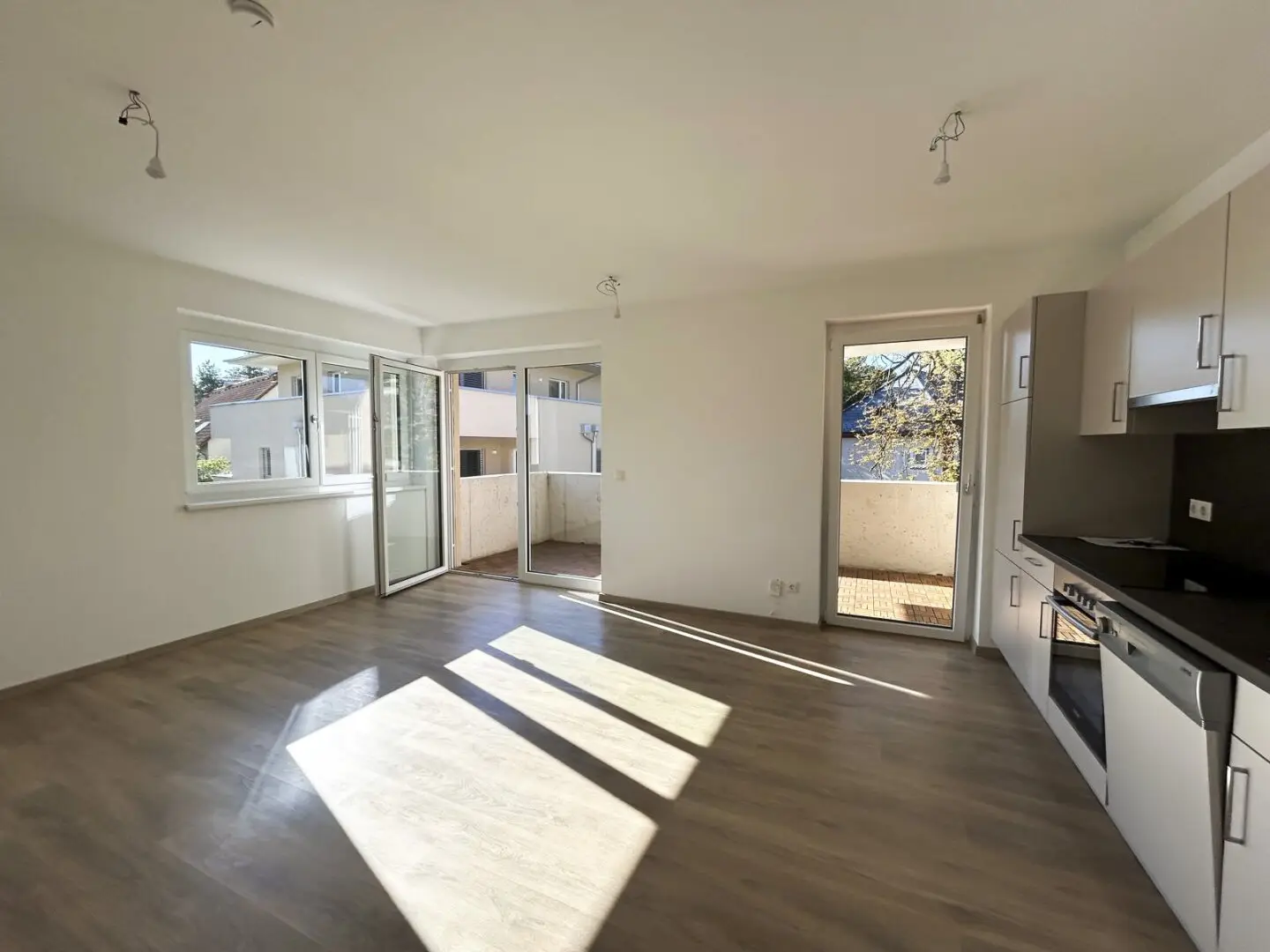 Lively 3-room apartment seeks lively tenant!