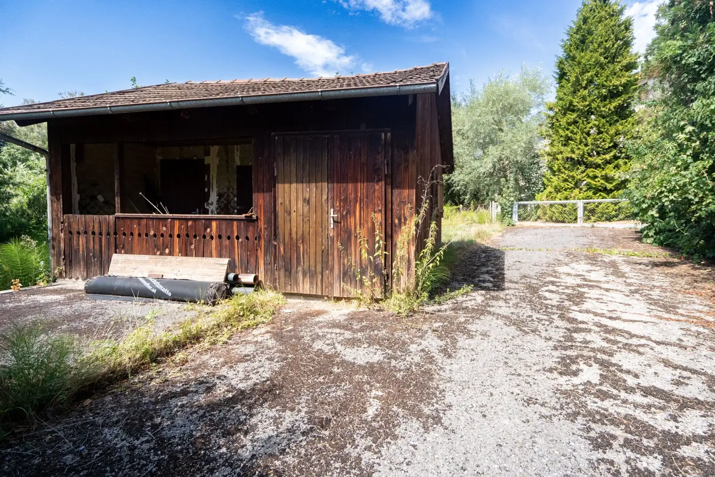 Naturidylle in Neuhofen an der Krems – Grundstück mit eigenem Fischteich