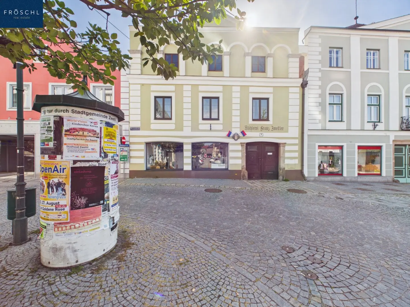 Historisches Wohn- und Geschäftshaus mit Entwicklungspotenzial am Zwettler Hundertwasserbrunnen