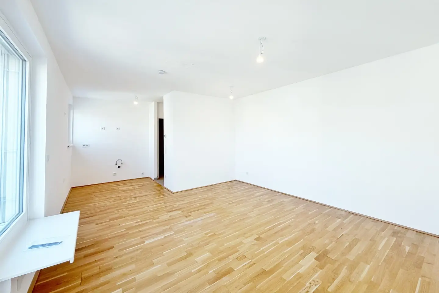 Helle Wohnung mit Terrasse in grüner Lage