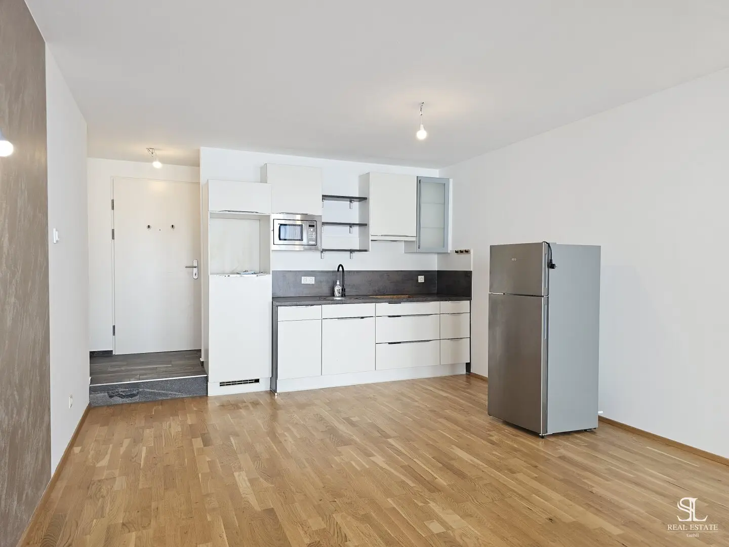 Modern 2-room maisonette with balcony and garage in Birgitz