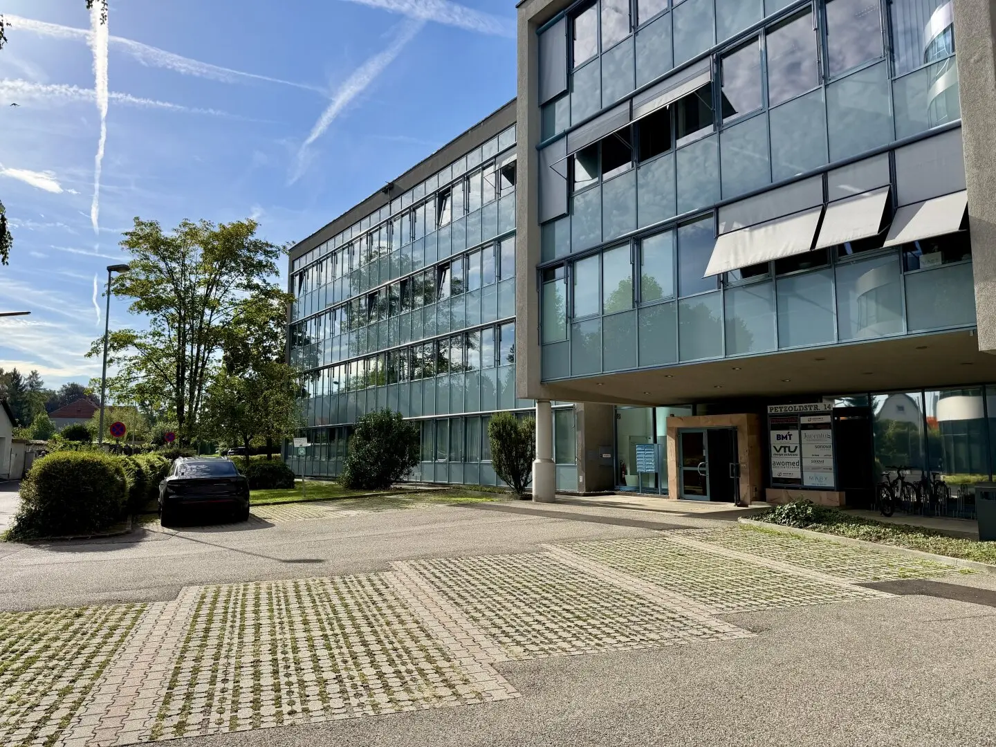 Repräsentative, sofort bezugsfertige Büroflächen in verkehrsgünstiger Lage in Linz