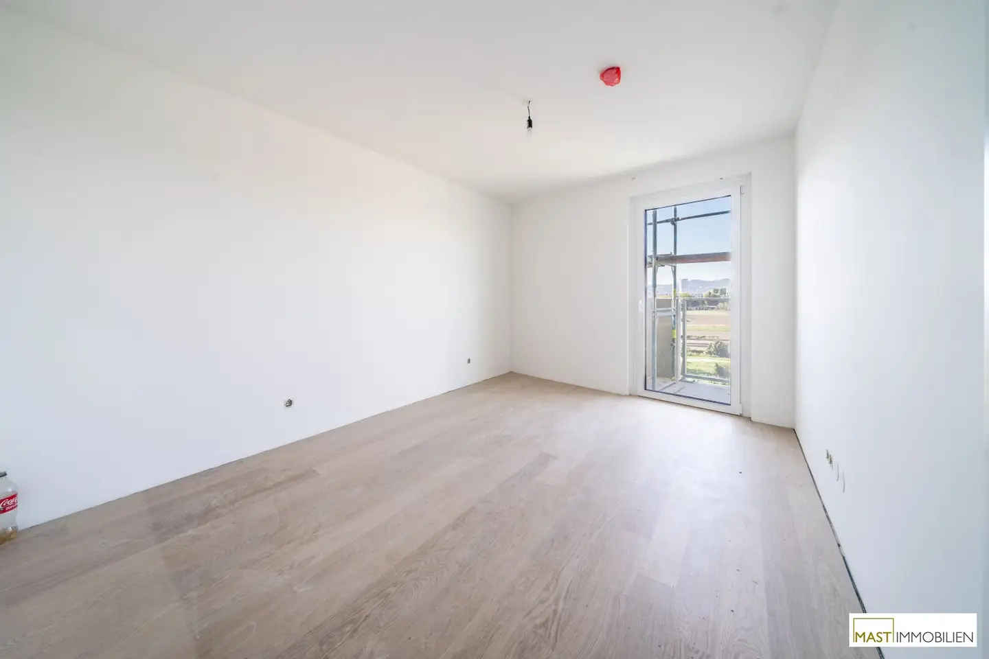 2-Zimmer Wohnung im 5. Stock mit Grünblick!