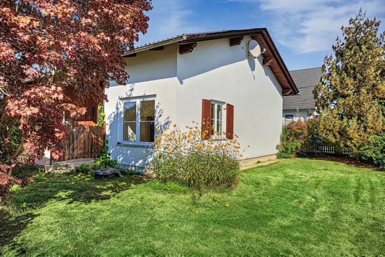 Bungalow mit großem Garten und viel Gestaltungspotenzial in ruhiger Lage