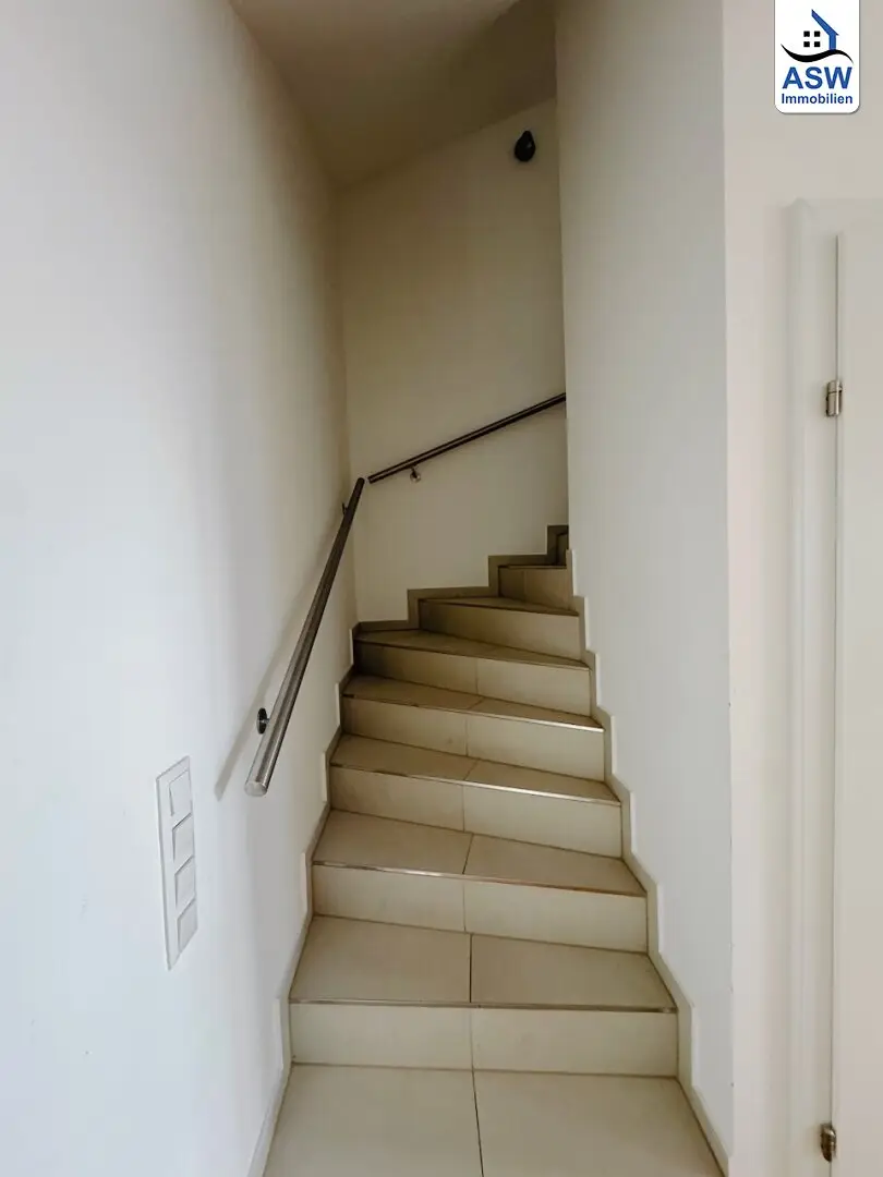Top - Modern townhouse-style 4-room maisonette apartment spread over 3 floors with garden terrace in Floridsdorf