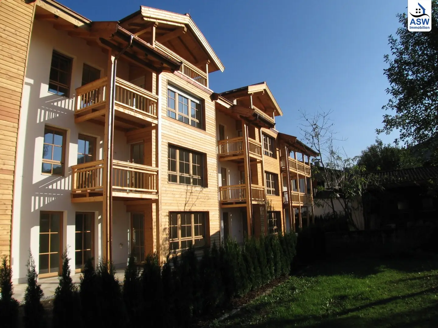 Wunderschöne 2-Zimmerwohnung mit Balkon im Kirchberger Zentrum