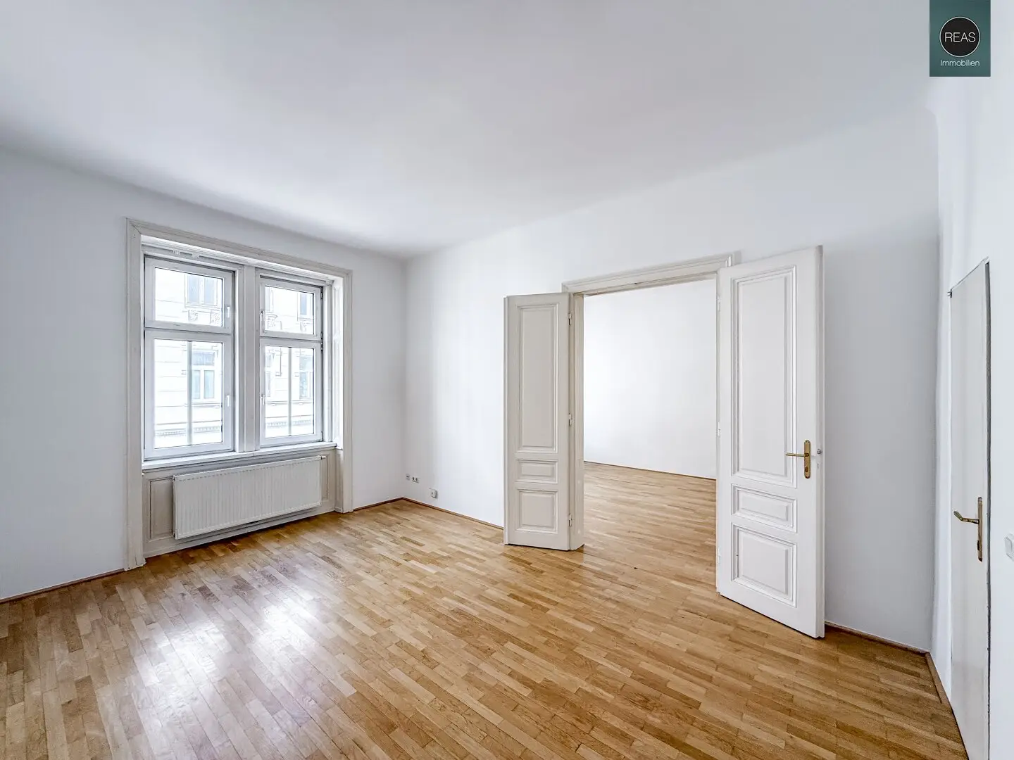 Office: Great property near Rennweg!