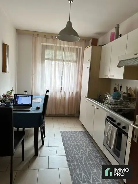 Zentrale 3-Zimmer-Wohnung mit Balkon