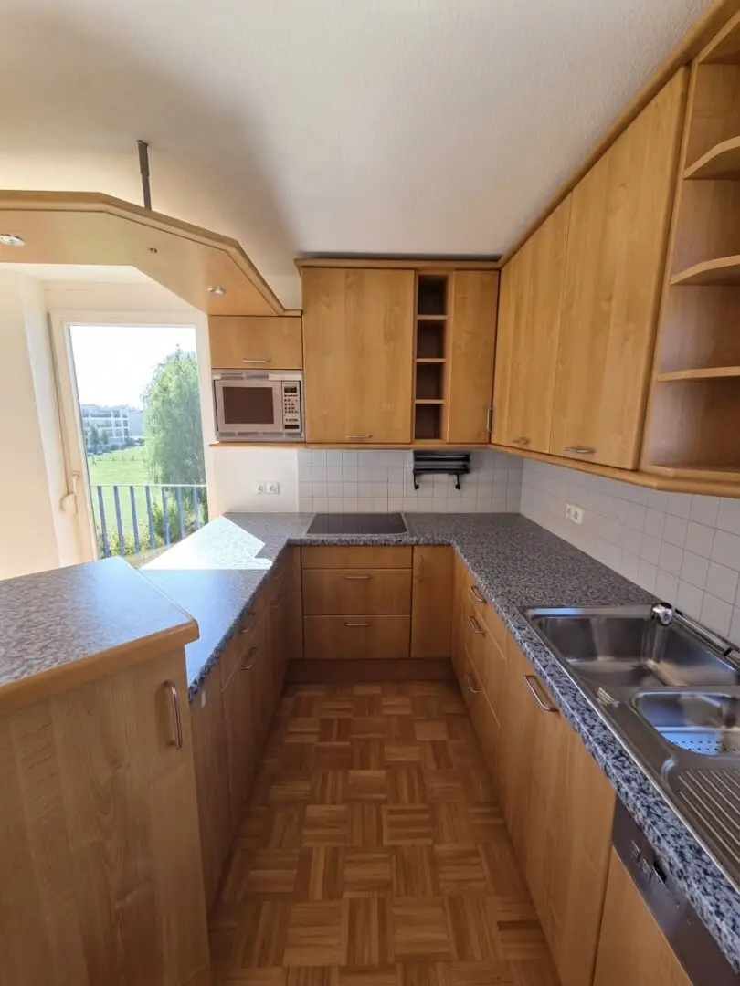 Helle, großzügige 2-Zimmerwohnung mit Balkon &amp; Terrasse in Bregenz zu vermieten!