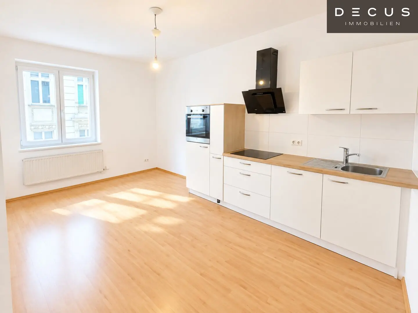 2-room apartment renovated unlimited rental contract with kitchen great city centre location 1010 Vienna