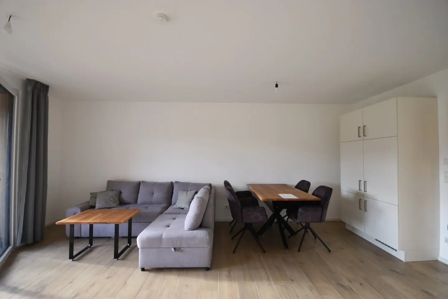 "GRÖDIG - Modernes und geräumiges Appartement mit großer Loggia und Bergblick"