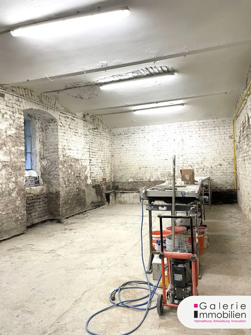 Studio/Warehouse at Karmelitermarkt