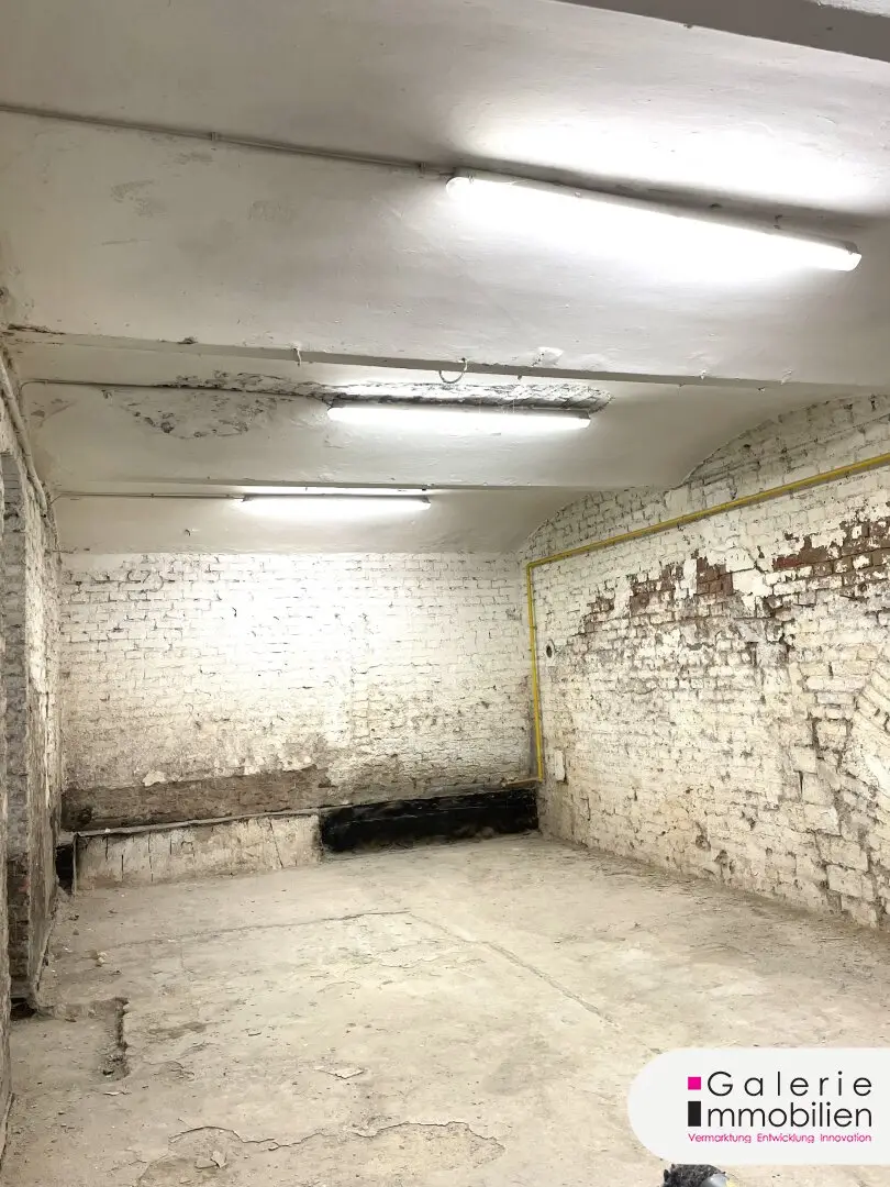 Studio/Warehouse at Karmelitermarkt