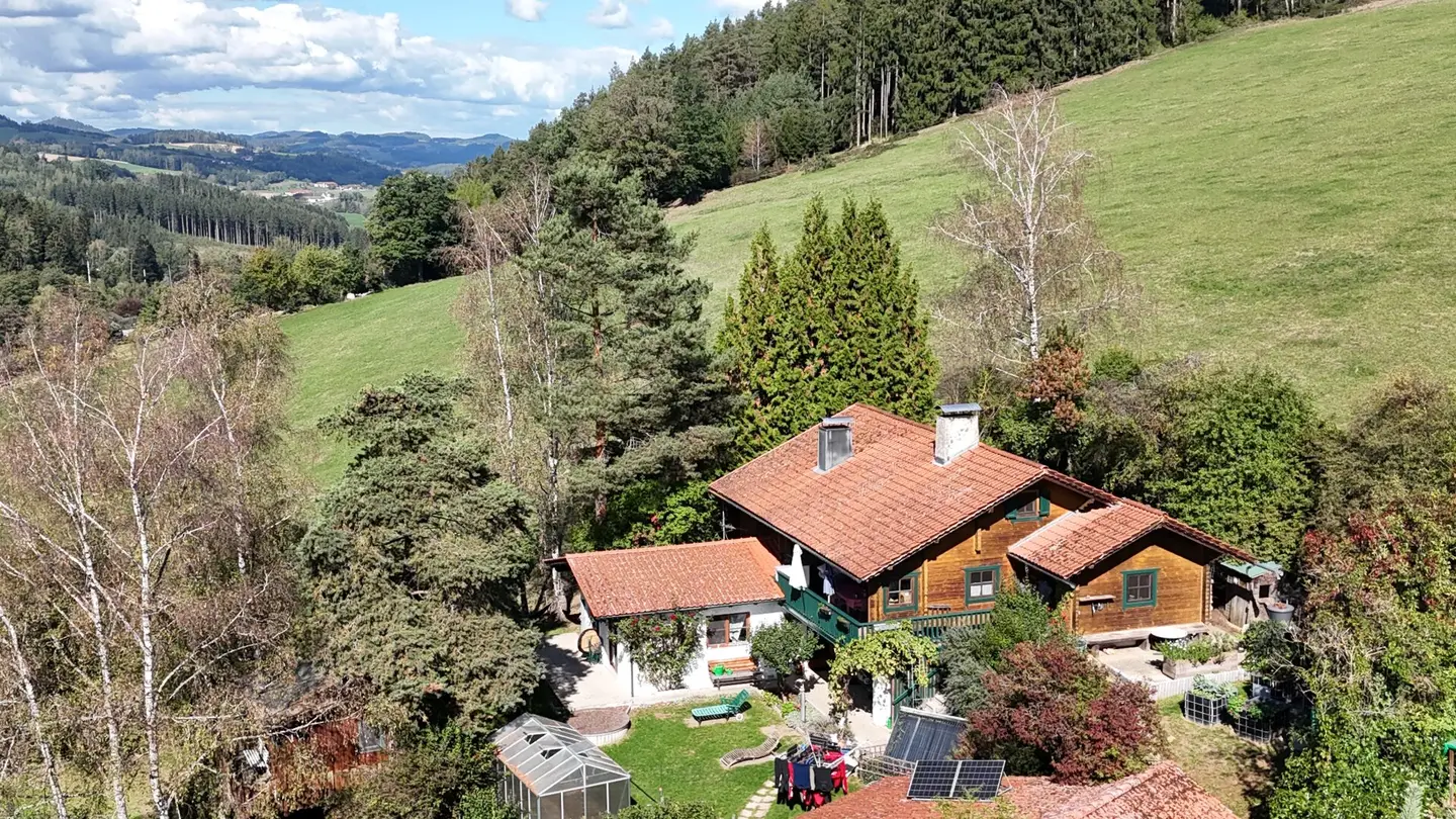 RARITÄT - Einfamilienhaus im Sacherl-Stil inmitten der Mühlviertler Natur - Selbstversorgung möglich