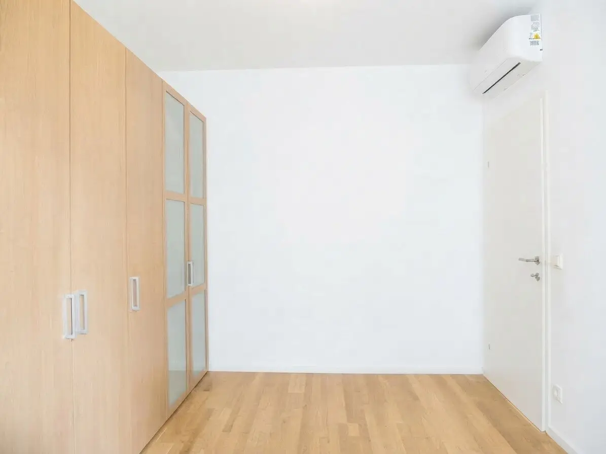 Stilvolle 3 Zimmerwohnung mit Klimaanlage - neu renoviert , Nähe AKH