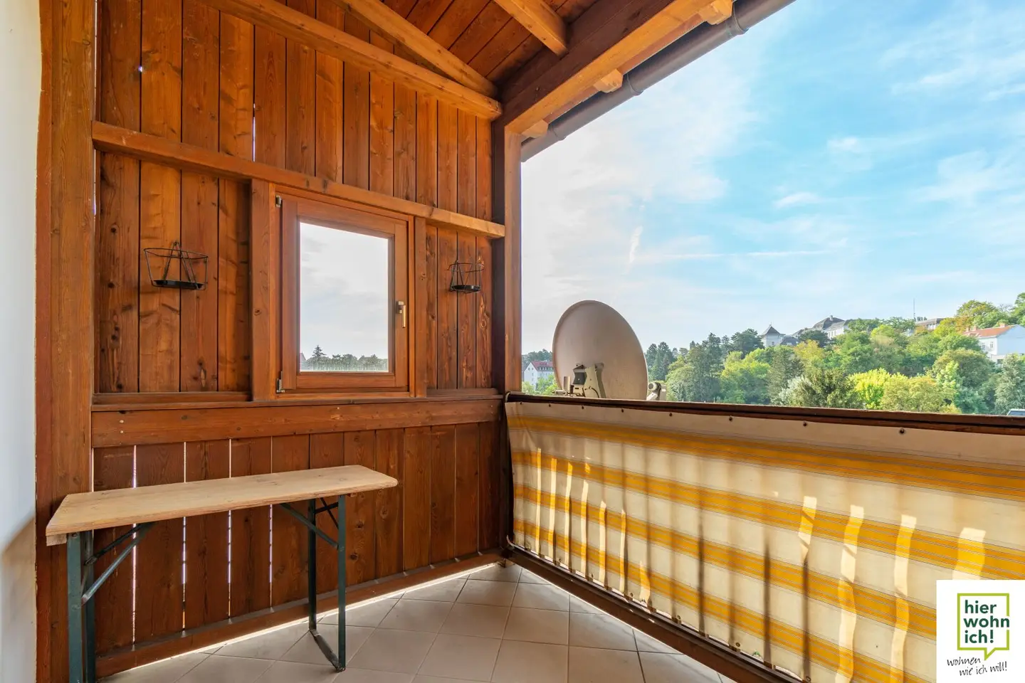 Traumhafte Aussichten (2 Zimmer DG Wohnung)