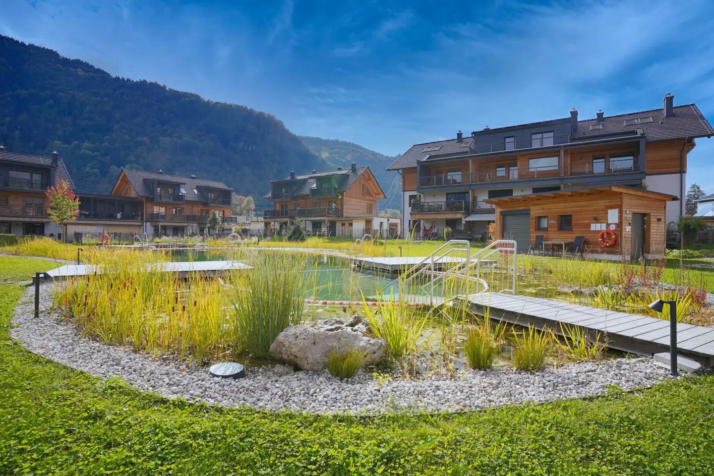 Wohnen wie im Urlaub - Gartenwohnung mit Naturbadeteich in Pöckau