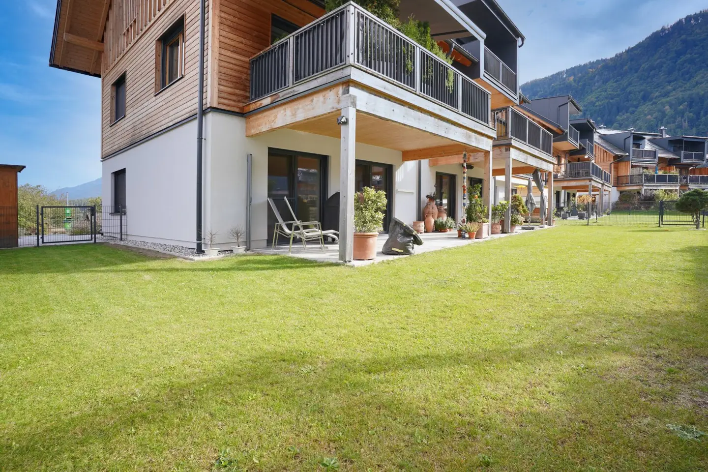 Wohnen wie im Urlaub - Gartenwohnung mit Naturbadeteich in Pöckau