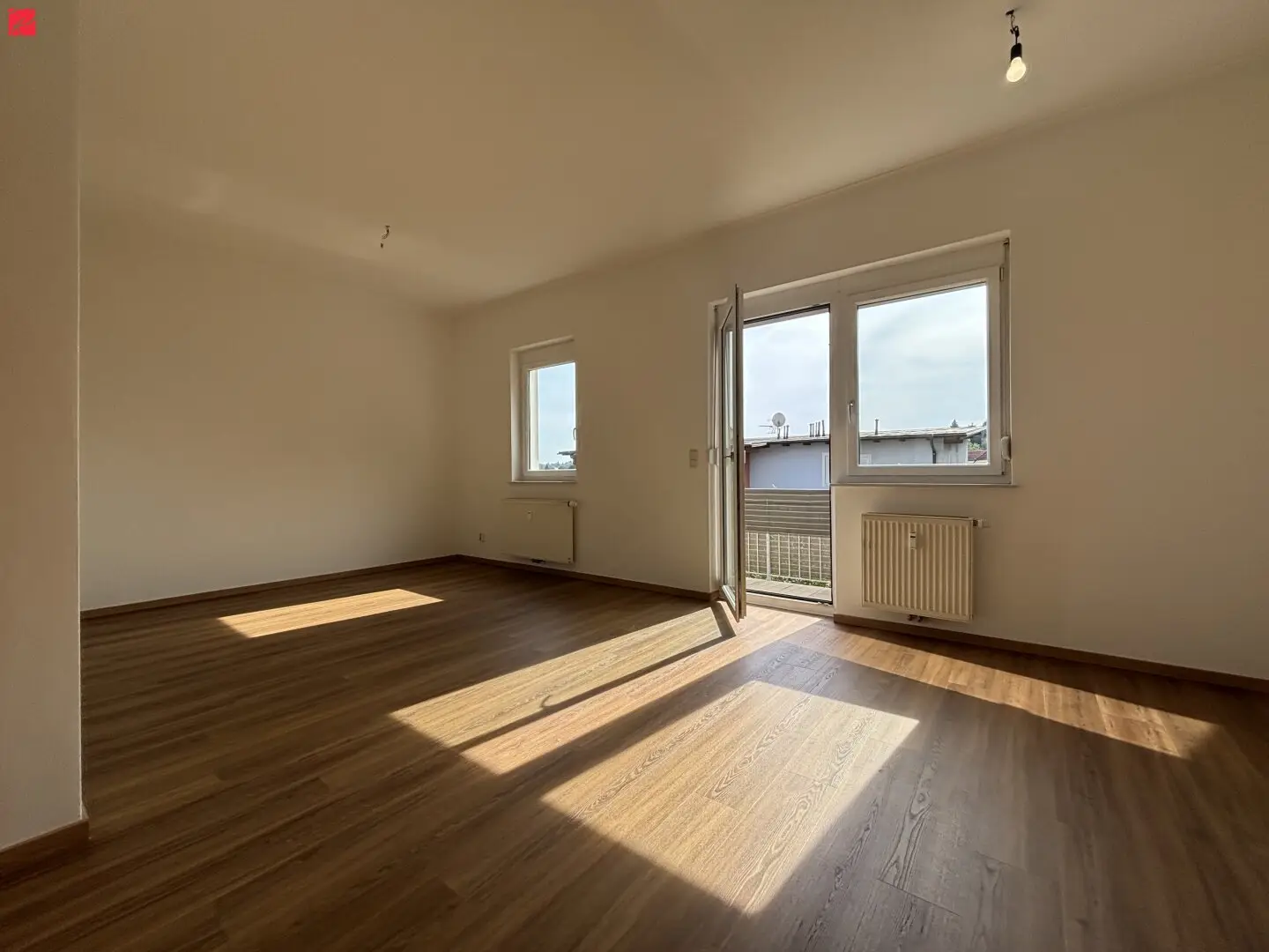 Stilvoller Wohntraum mit sonnigem Balkon!