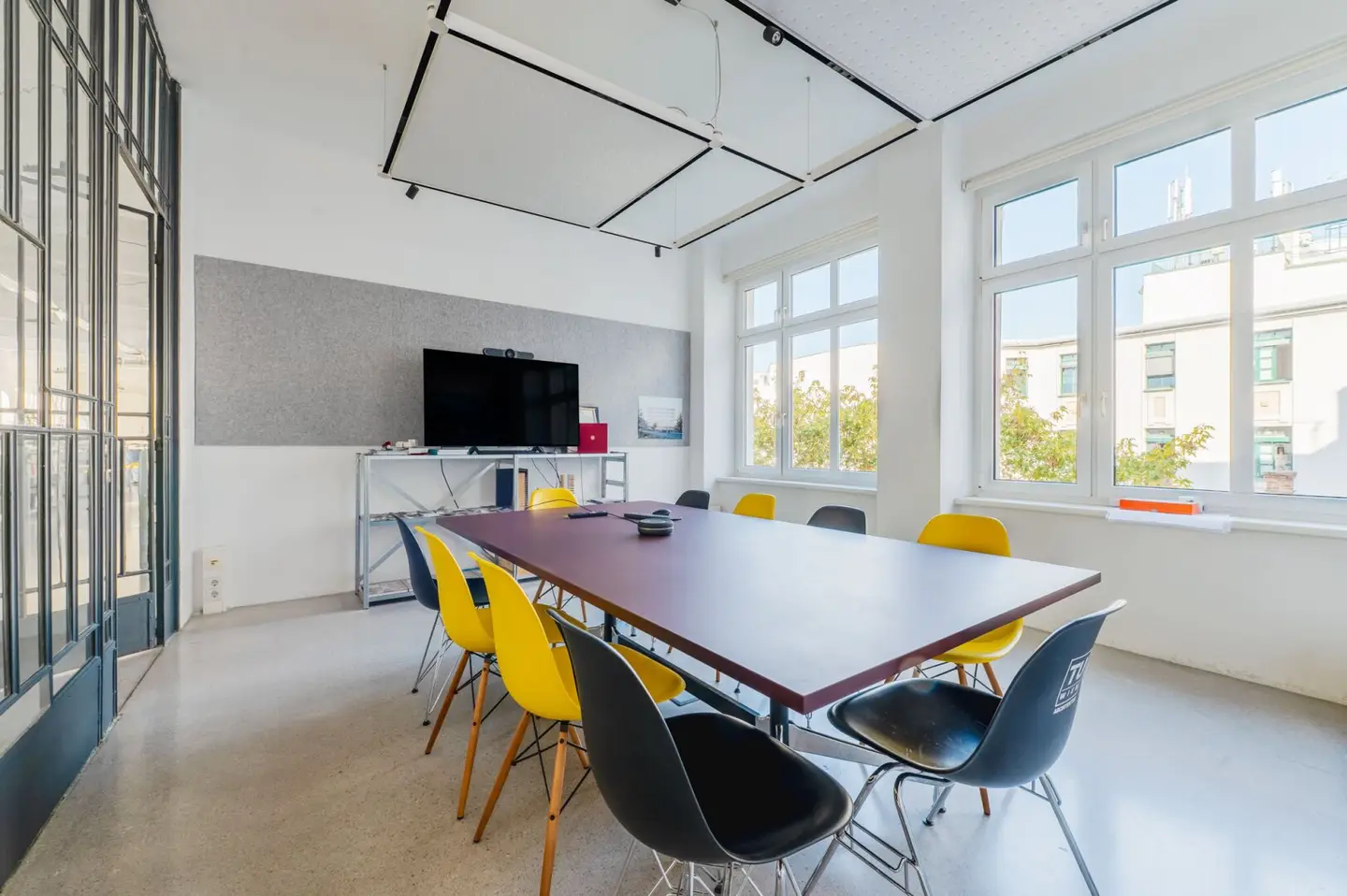 Wohnung/Büro und Werkstätte - befristet vermietete Fläche zu verkaufen
