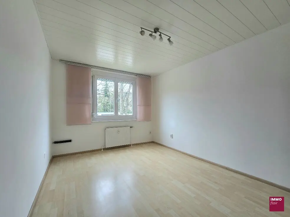 5-Zimmer-Wohnung mit Loggia und zusätzlichen 40 m² Magazin
