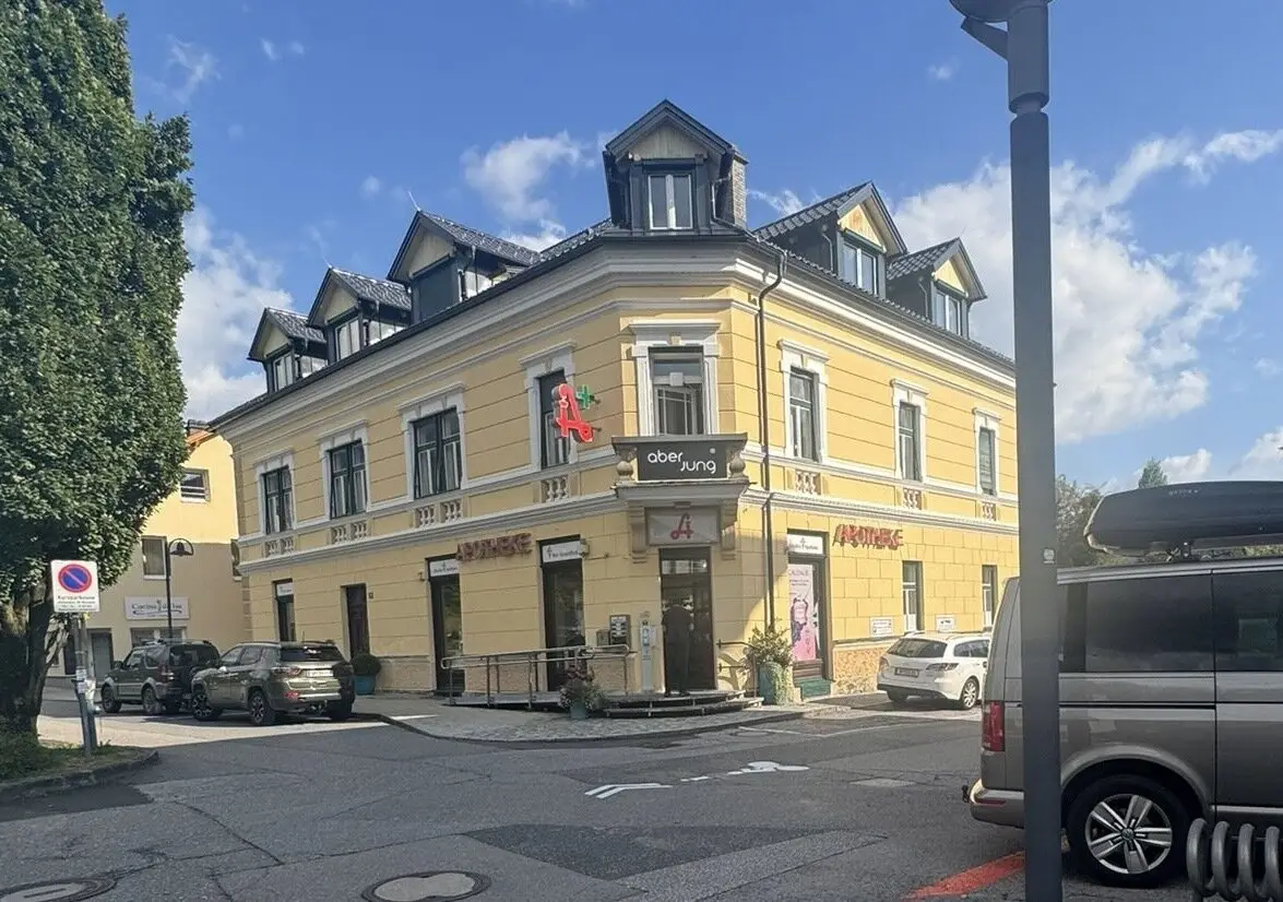 „Großzügiges Wohnen mit offenem Raumkonzept – attraktive Mietwohnung mit viel Platz“