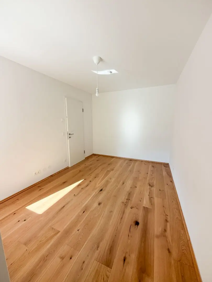 Am Bienenfeld! Moderne 2-Zimmer-Wohnung mit Terrasse und Garten in beliebter Lage zu vermieten!