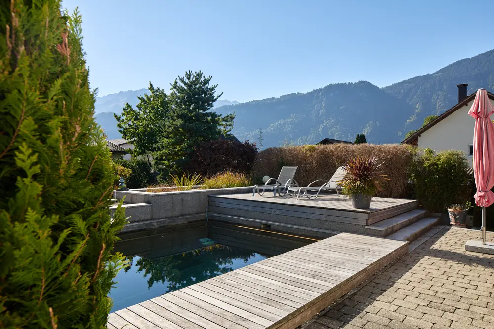 Naturpool und Wellnessbereich Familienwohnung