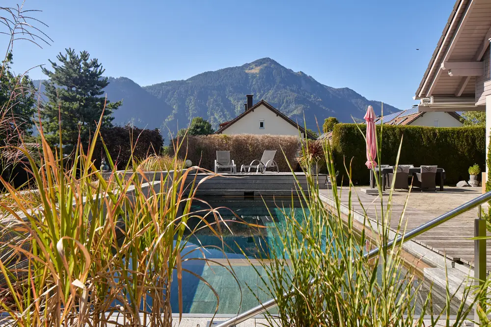Naturpool und Wellnessbereich Familienwohnung