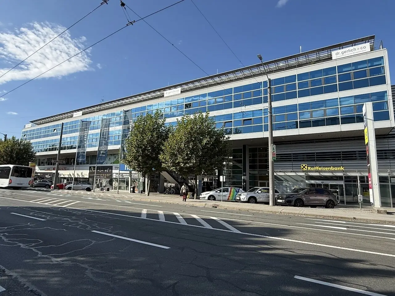 Tiefgaragenstellplatz